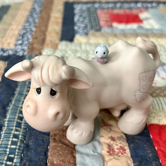 Enesco Precious Moments Figurine - Picture 1 of 6